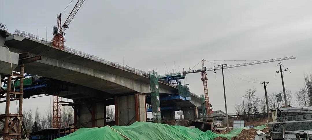 山西建投六建集团上跨大运高速桥再传新进展