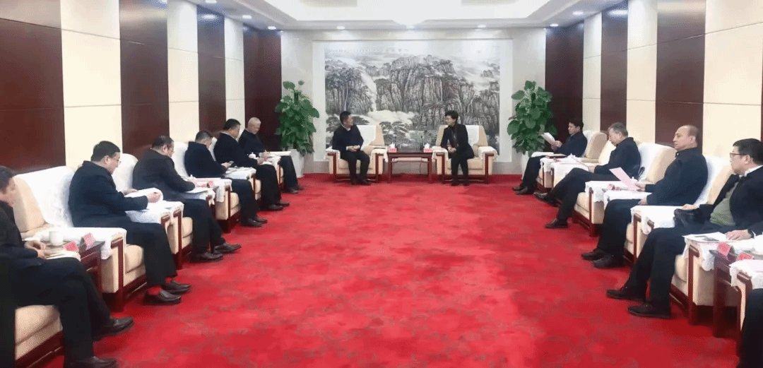 av线上
与阳泉市举行工作会谈