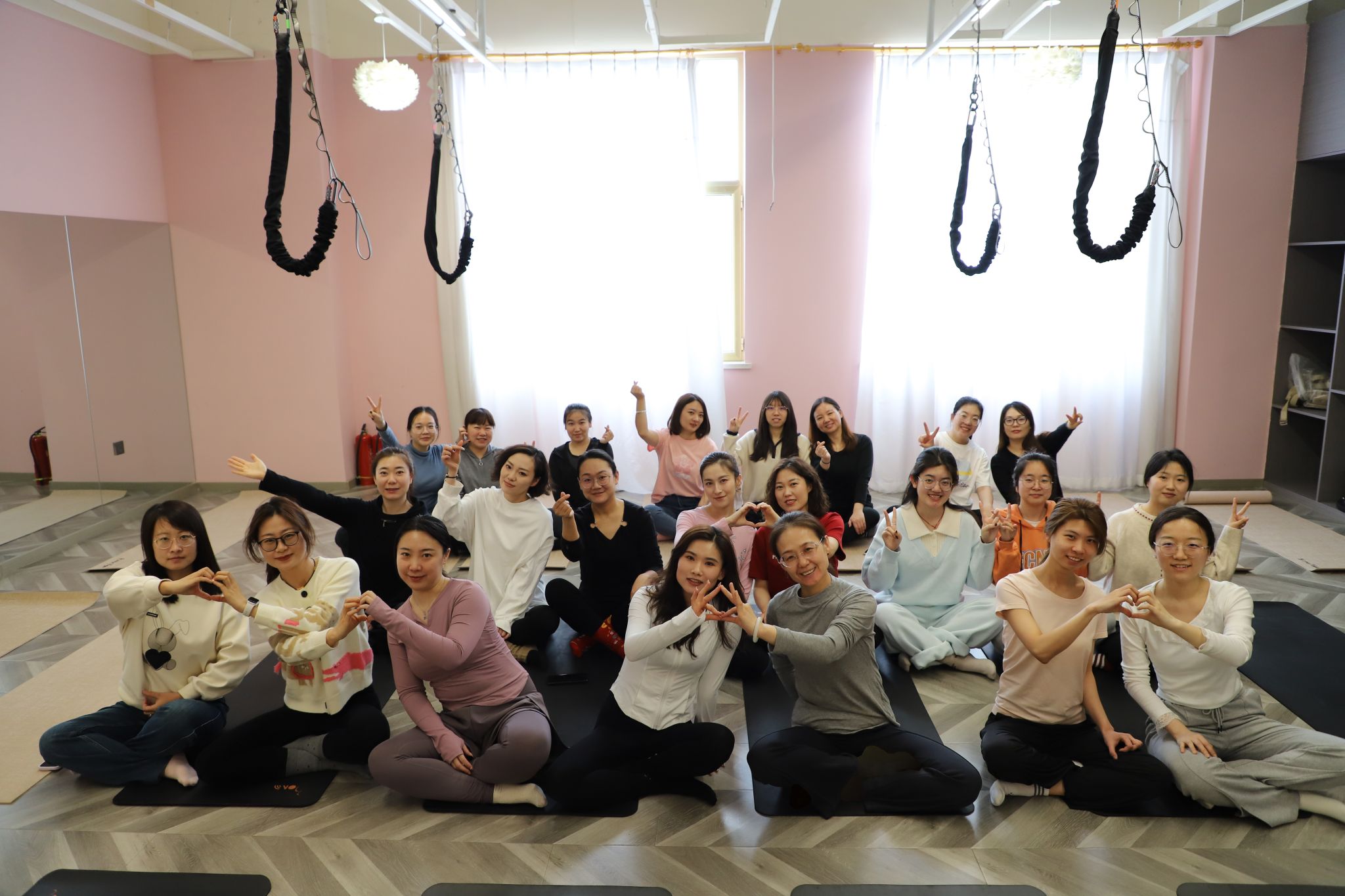 山西建投七建集团开展“魅力女神 熠熠芳华”主题活动