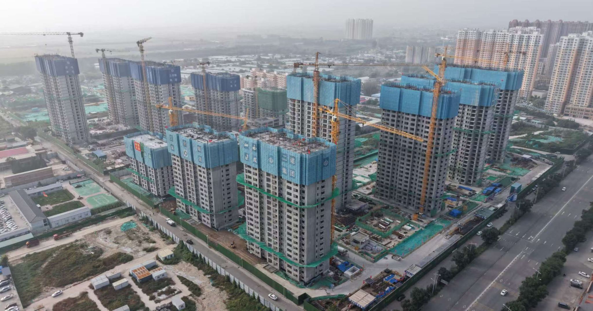 山西省委常委、副省长、太原市委书记调研山西建投二建集团北固碾城中村改造项目