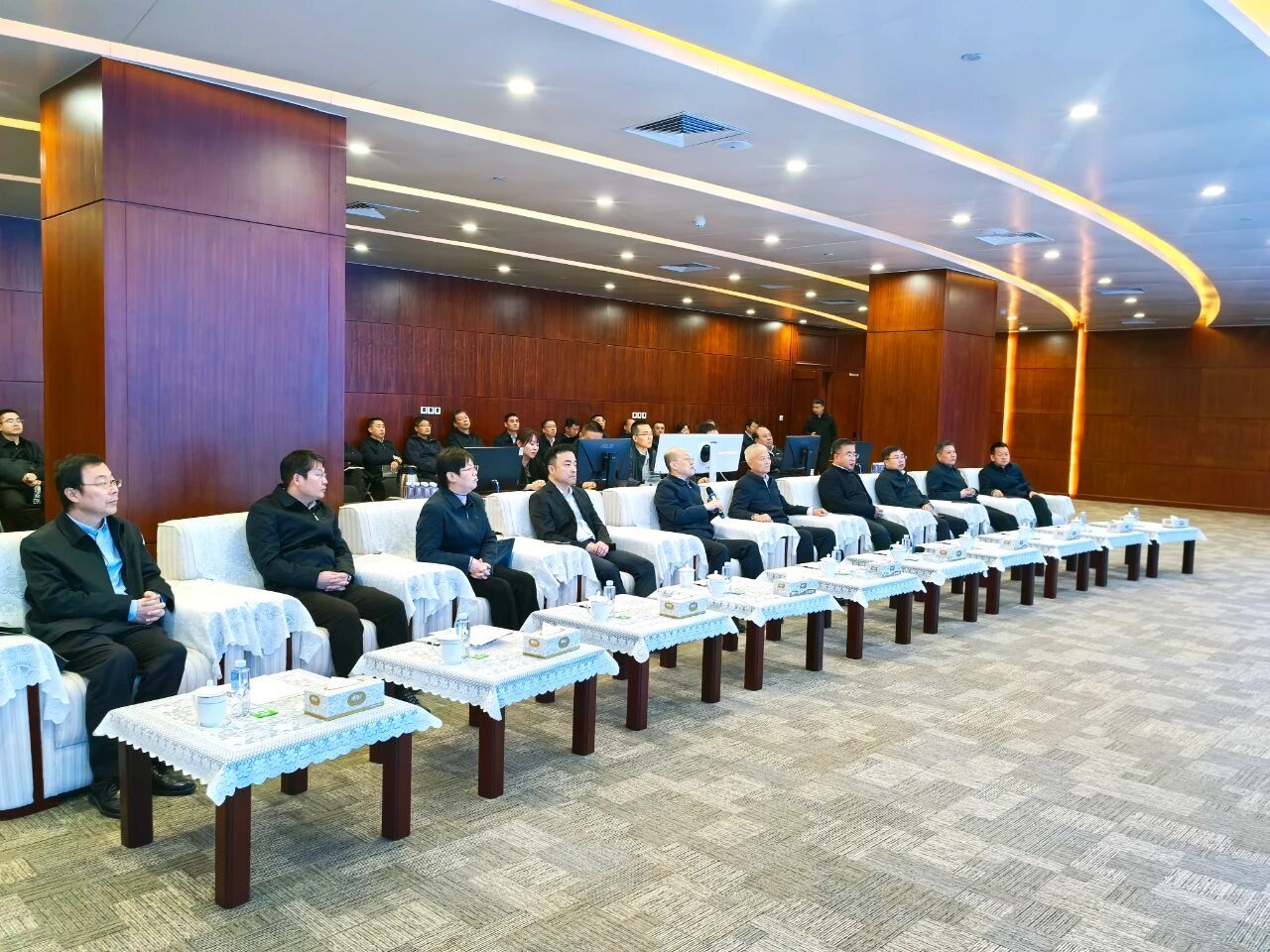 山西建投赴山西国际能源集团对标学习