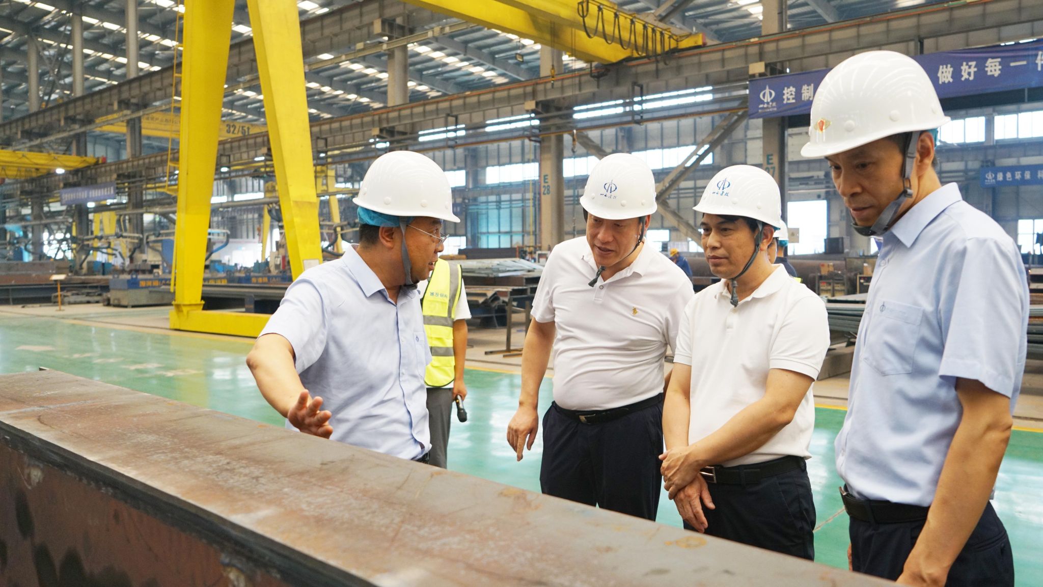 海南海钢集团、海南建投集团领导一行到山西建投潇河产业公司参观调研
